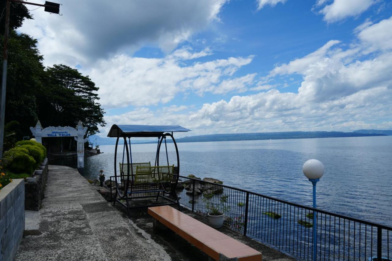 Tiara Bunga Hotel & Villa Balige Eksteriør billede